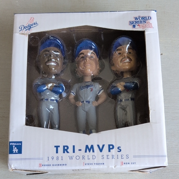 ドジャース1981 World Series TRI-MVPs ボブルヘッド 1981 World Series Tri-MVPs Bobblehead Set - Blue